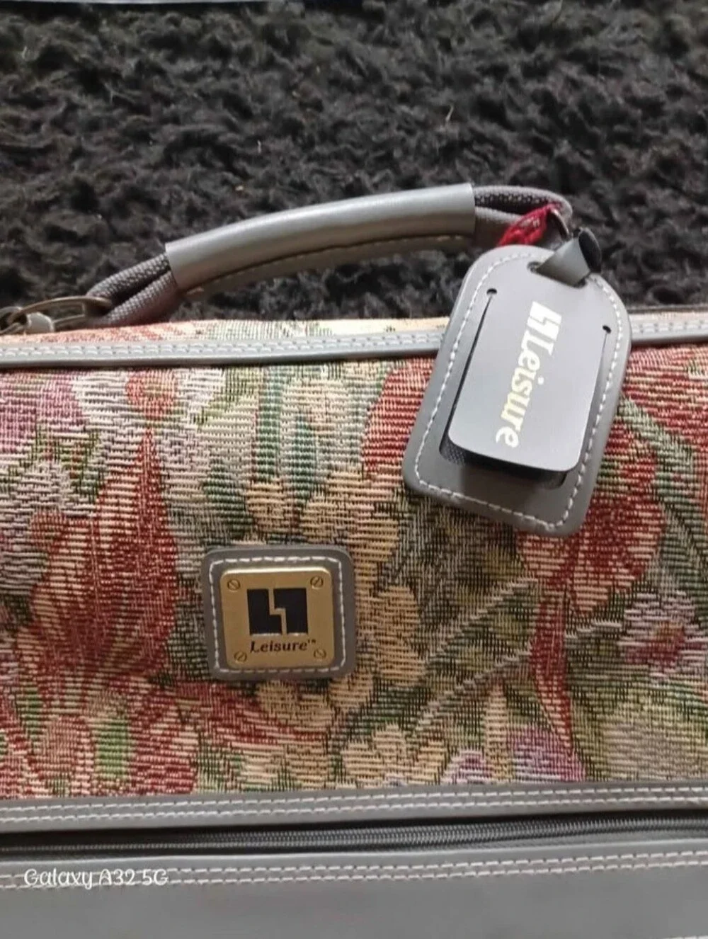 Vintage 80s Leisure Floral Tapestry Luggage Set-2pc Garment Bag/Duffel Weekender